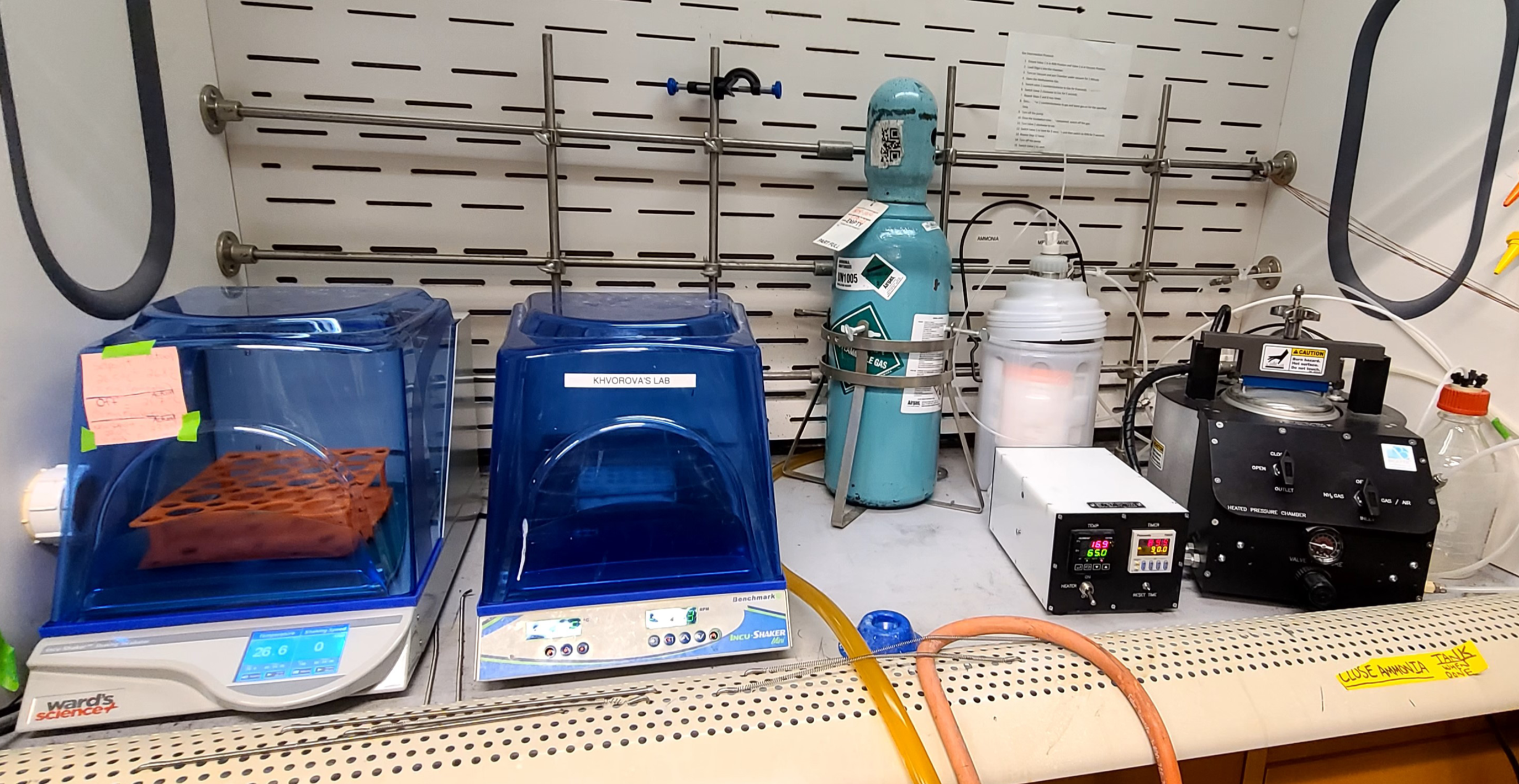 Incushakers and Reaction Chamber