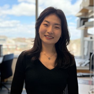  Gihyun Hur 400x400.jpg