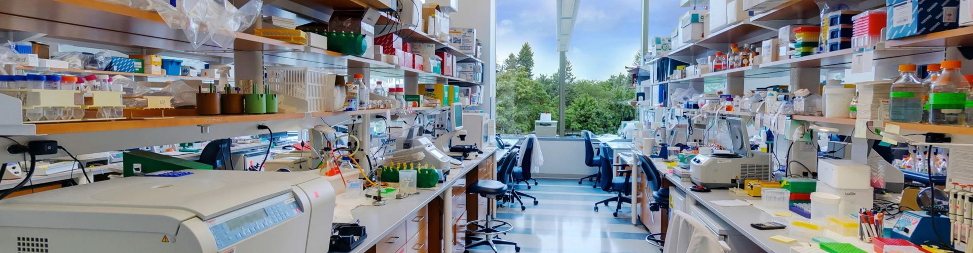 tour-gsbs-research-lab-1920x500.png