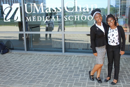 Two students in front of UMass Chan Medical School