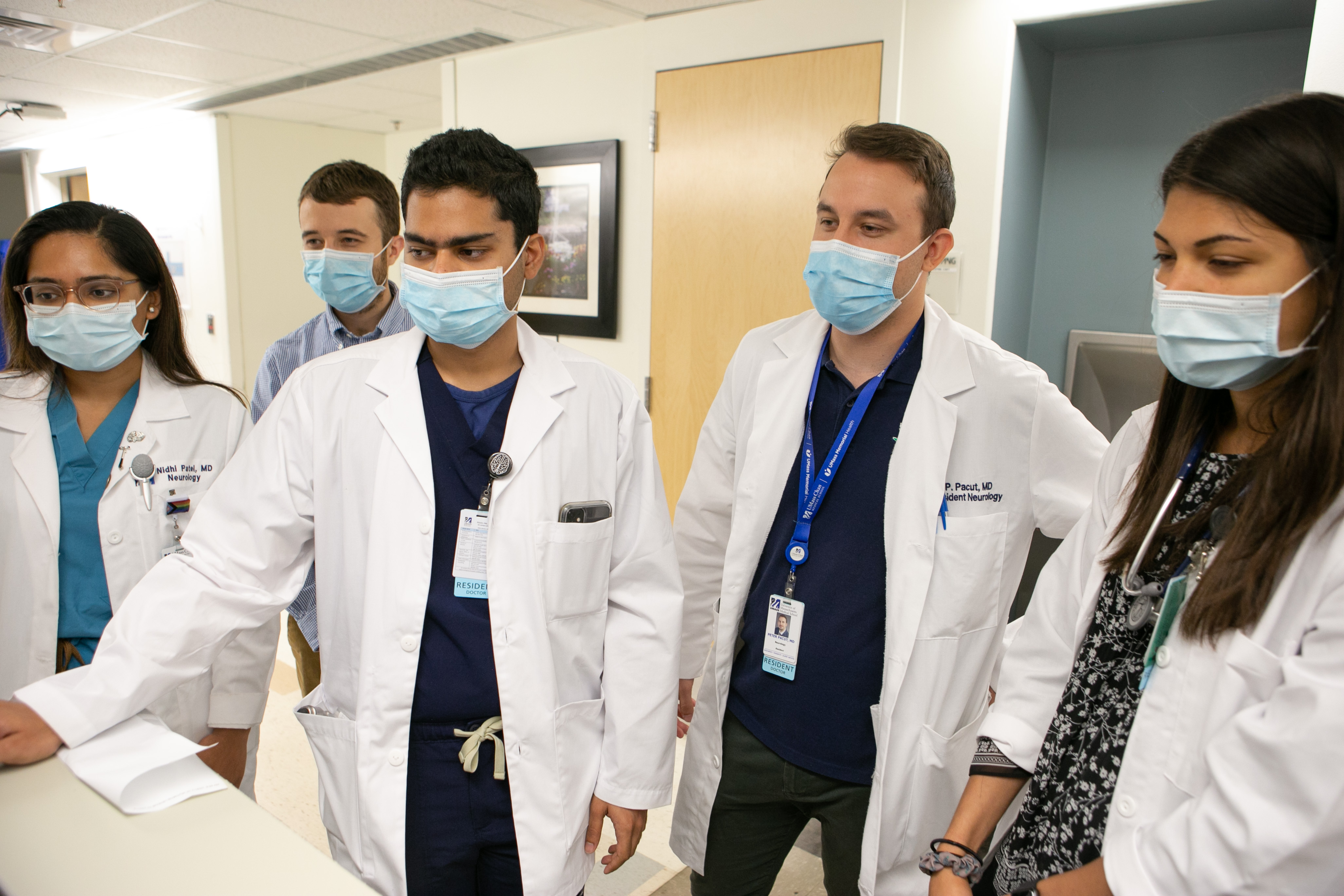 Resident education in understanding clinical practice for attendings